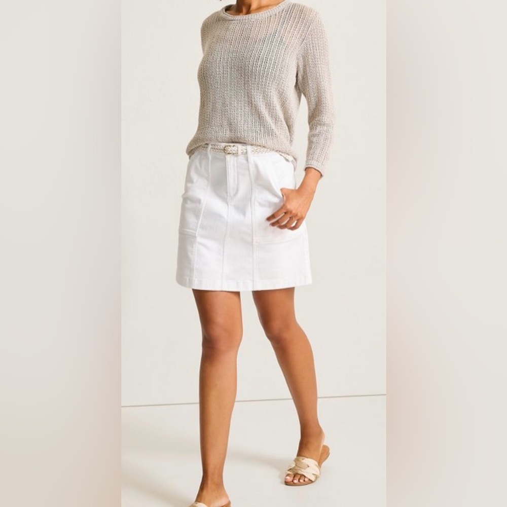 EUC Tommy Bahama Women’s Ella Twill Field‎ White Skirt with Pockets, Size 14